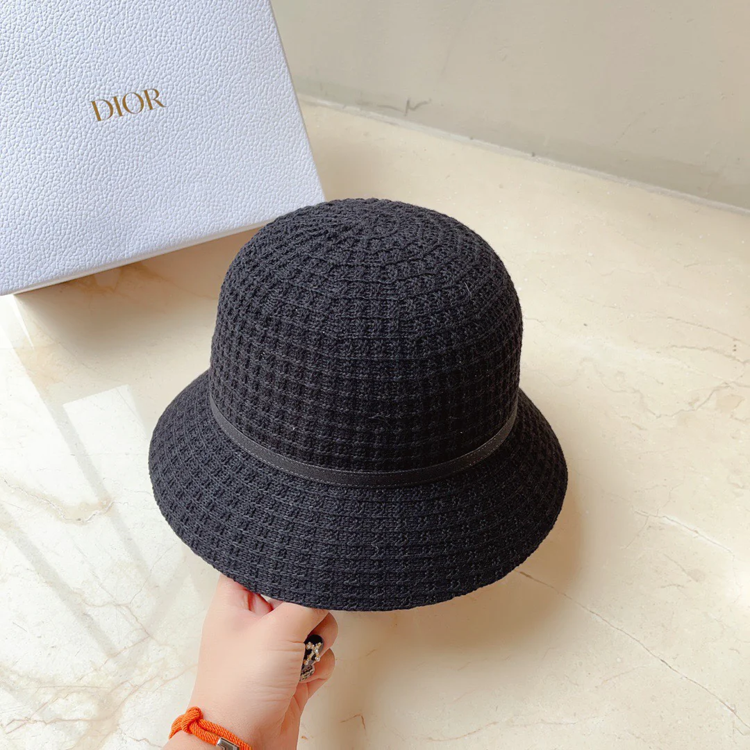 Lolway - Вязаная рыбацкая шапка с перекрещенными нитями - Черная