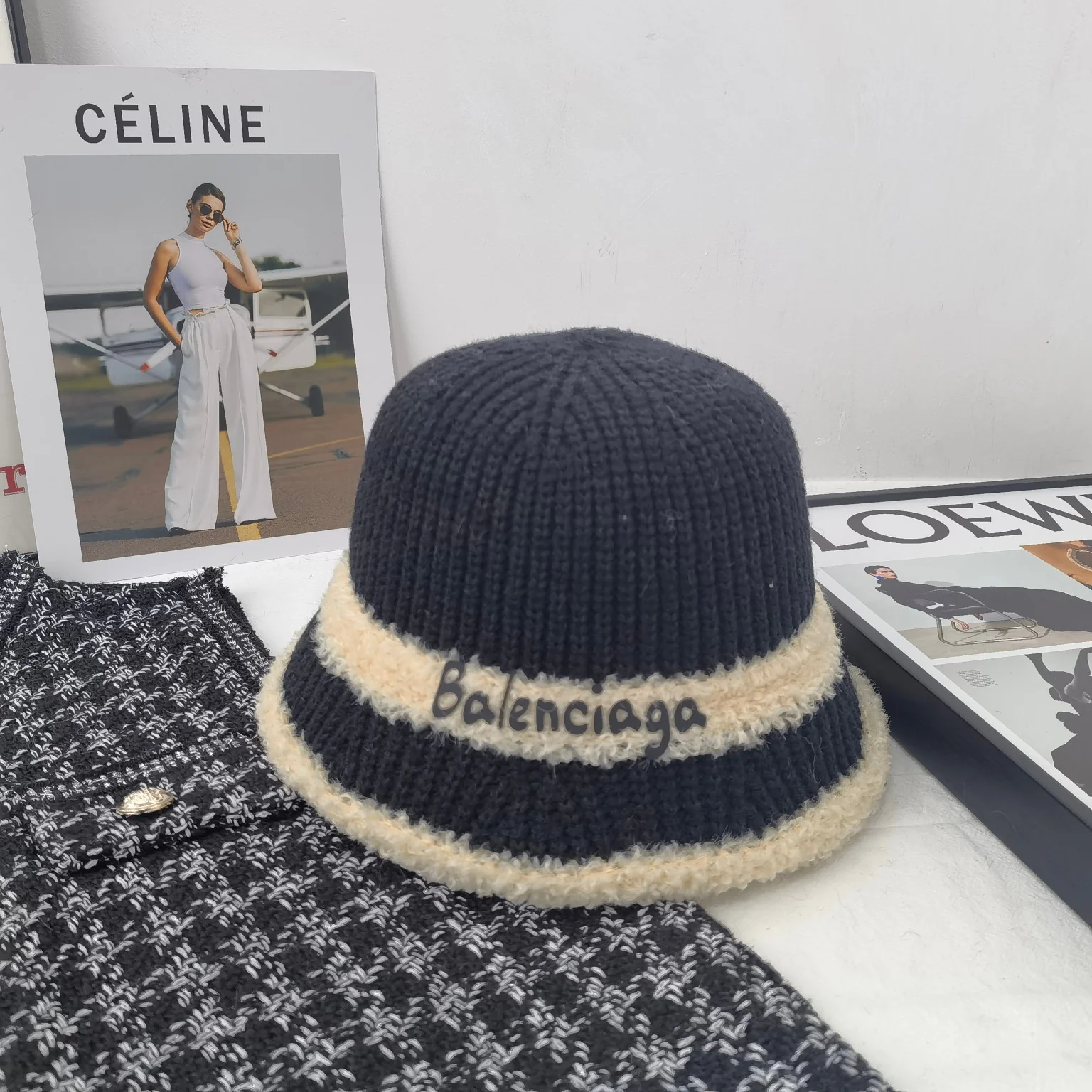 Balenciaga - Рыбацкая шляпа с полями