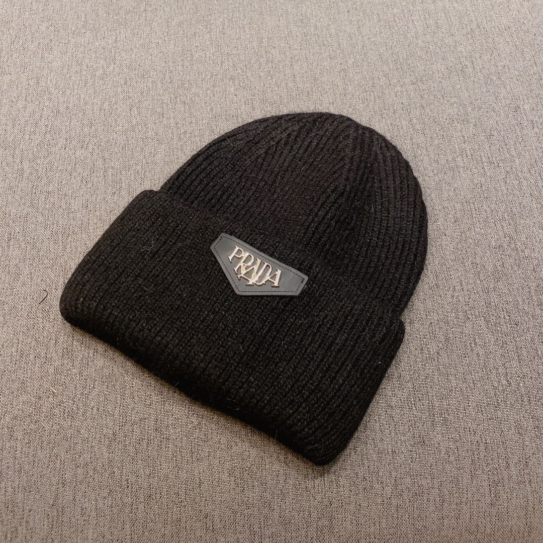 Prada - Вязаная шапка-бини - Унисекс - Черная