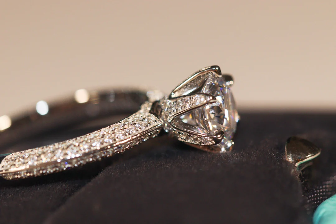 Кольцо Тиффани - 19