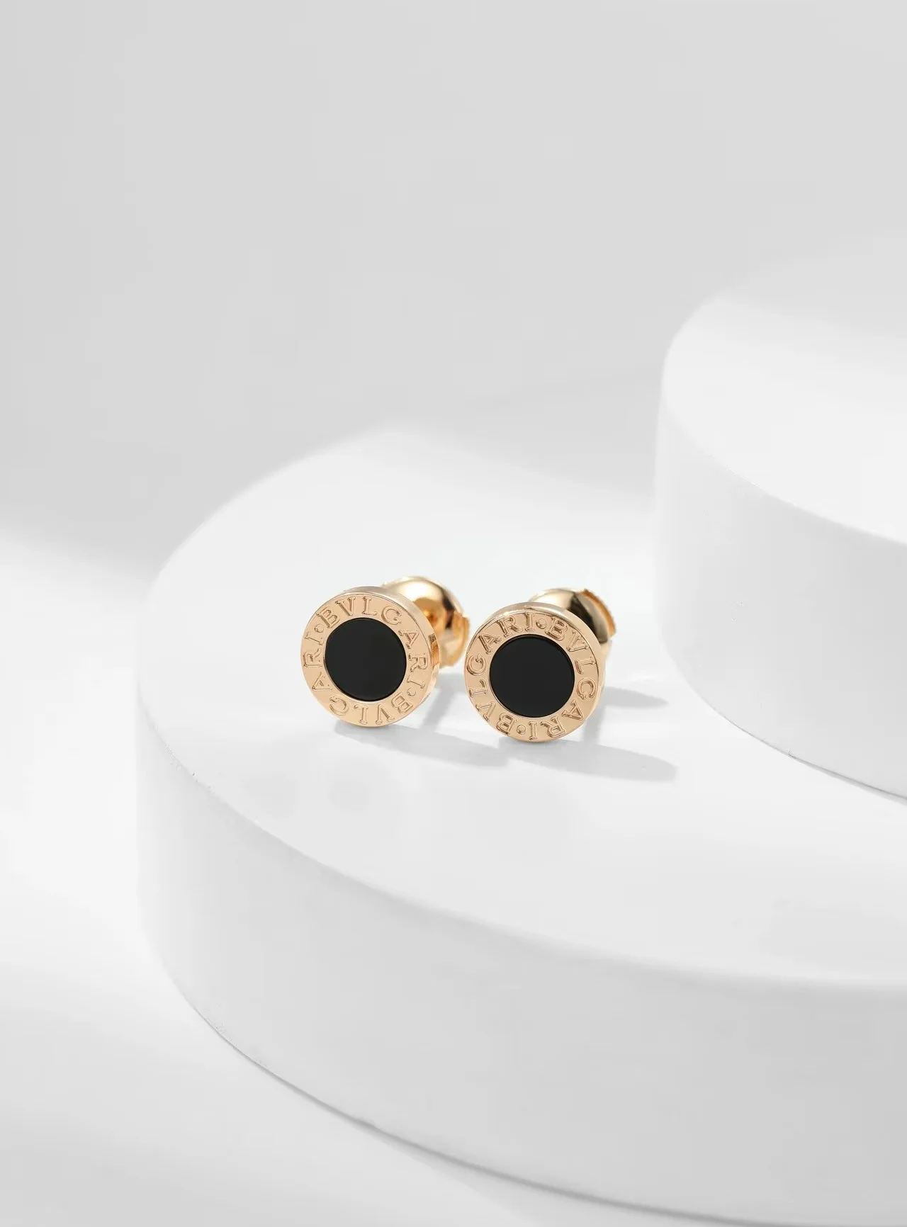 Серьги Bvlgari 010