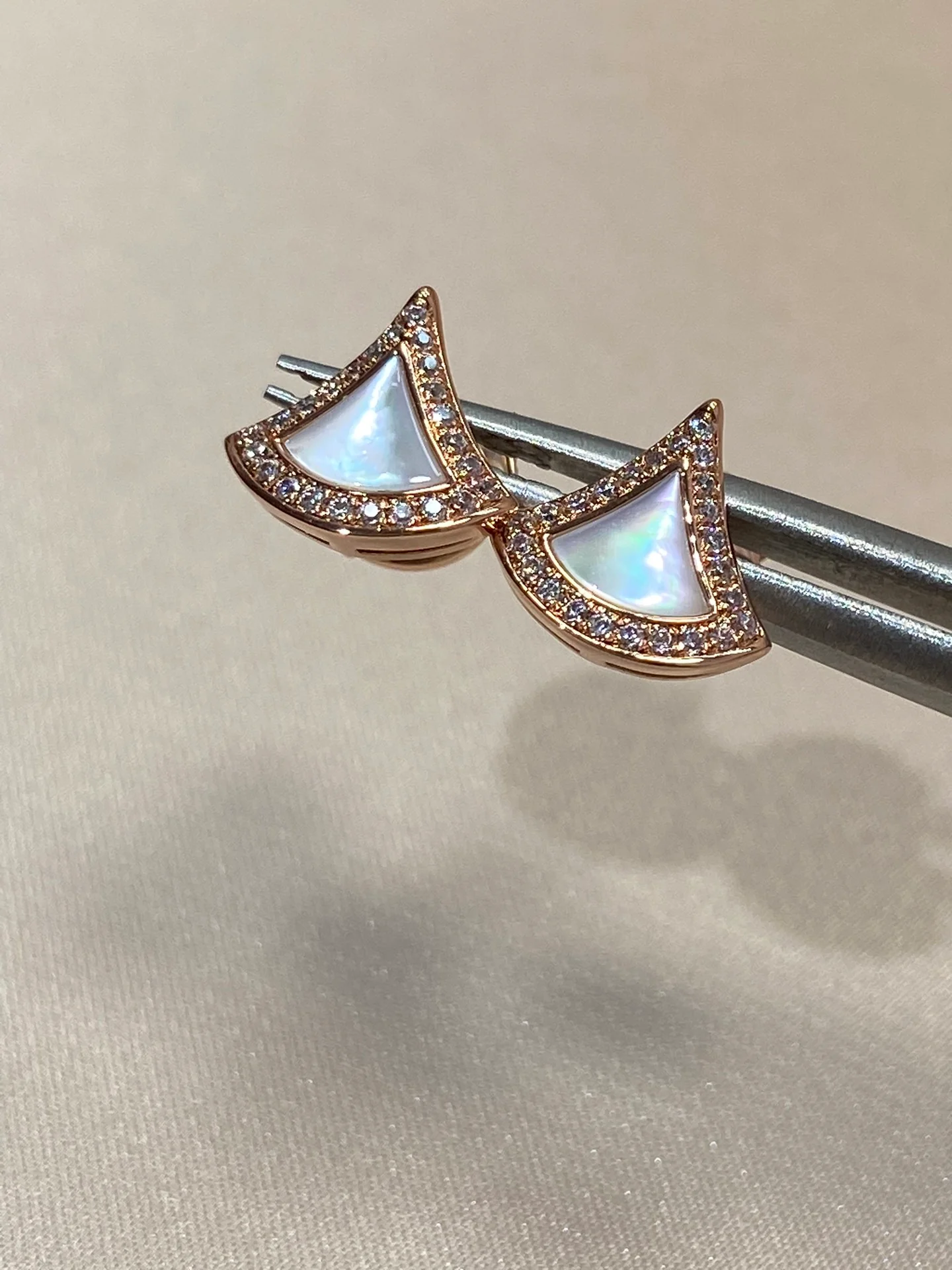 Серьги Bvlgari 039