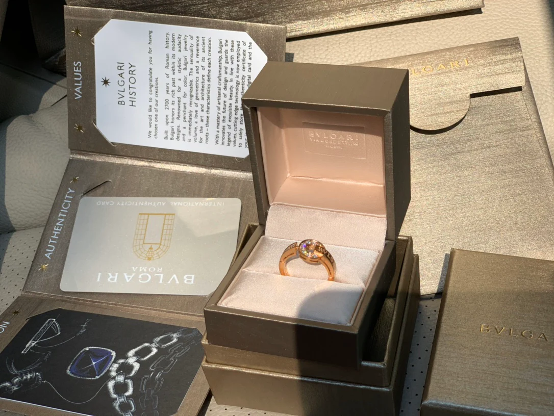 Кольцо Bvlgari 005