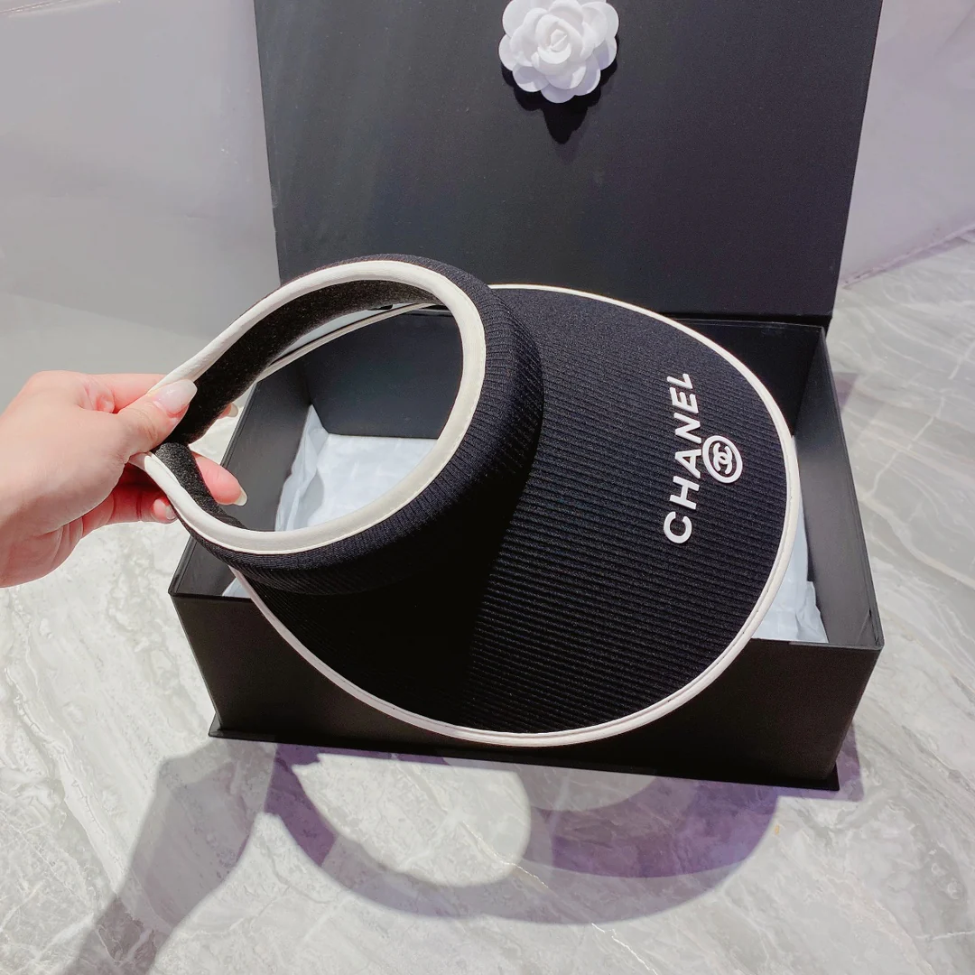 Солнцезащитная шляпа Chanel с открытым верхом - 5