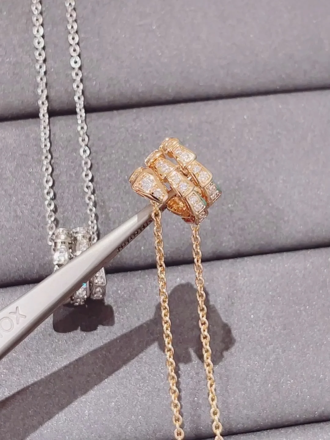 Колье Bvlgari - Изображение из коллекции - 3