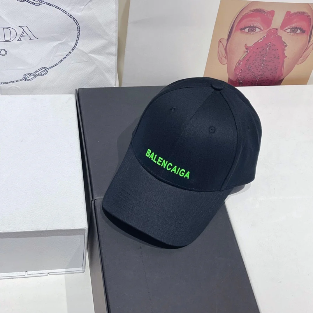 Классическая бейсболка Balenciaga - 2