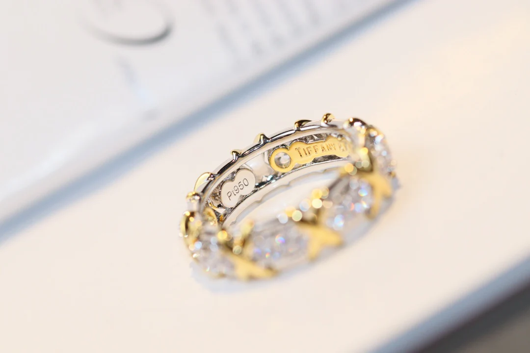 Кольцо Тиффани - 13