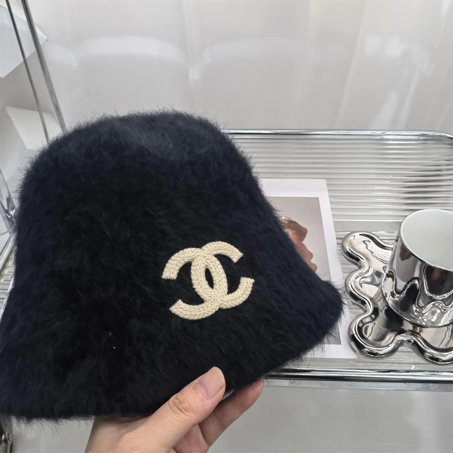 Chanel - Флисовая рыбацкая шляпа
