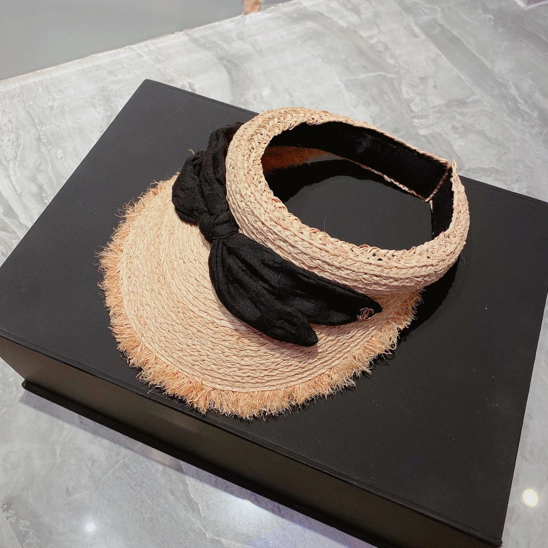 Солнцезащитная шляпа Chanel - Открытый жилет - Черная - 1