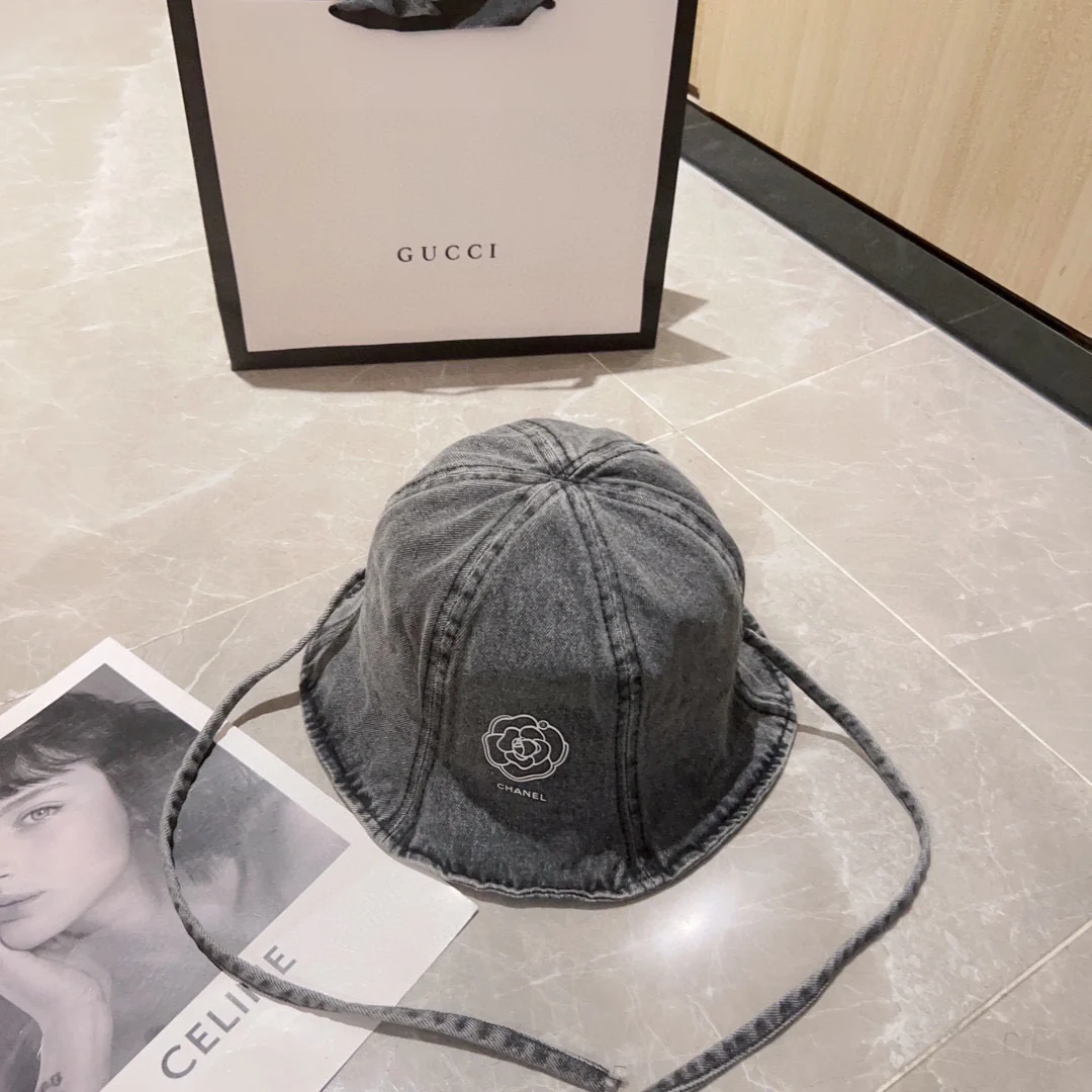 Новинка сезона весна/лето 2023 от Chanel - Ковбойская рыбацкая шляпа - Черная