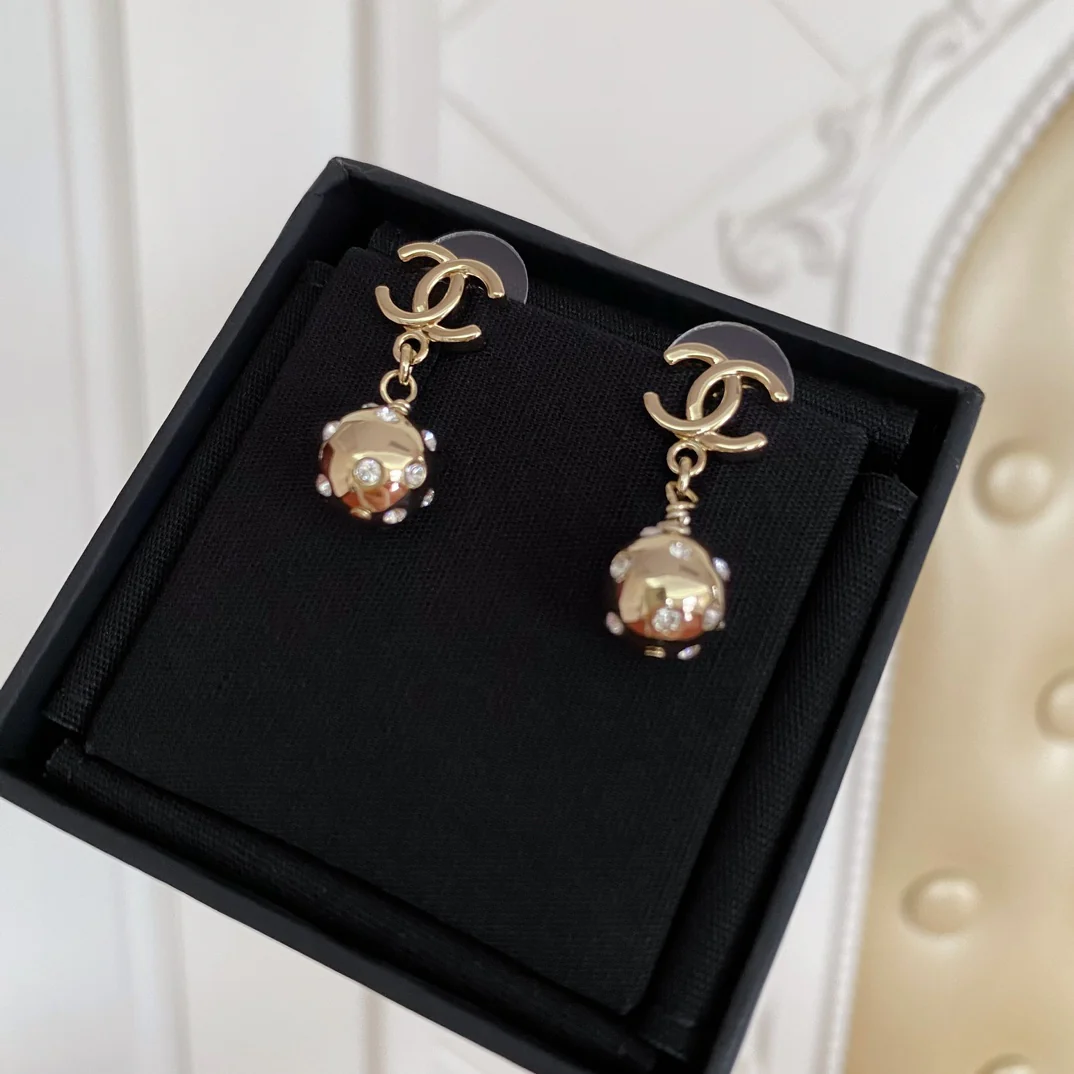 Серьги Chanel 1001