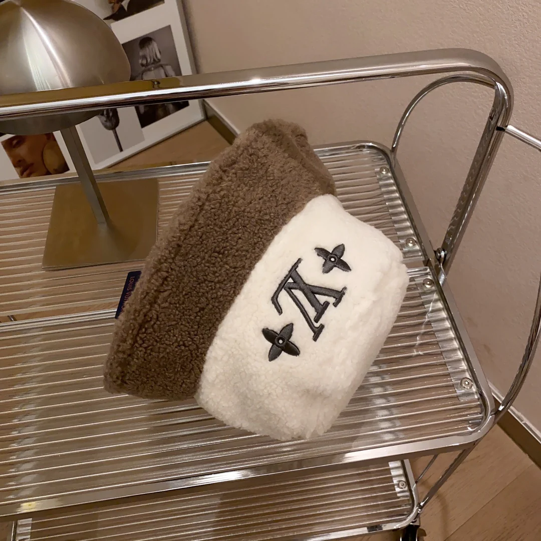 LV - Рыбацкая шляпа из овчины