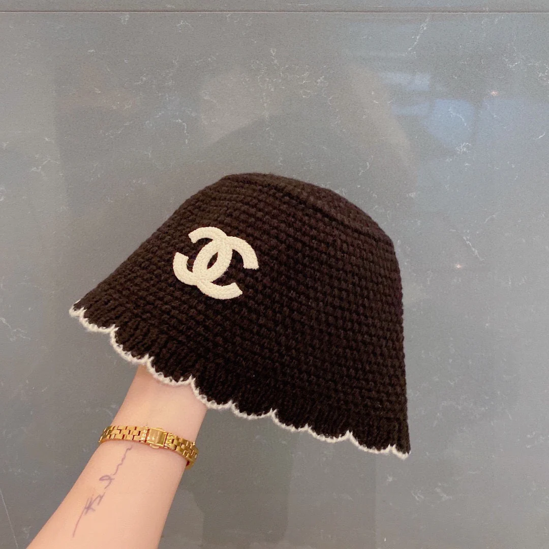 Chanel - Вязаная рыбацкая шапка - 1