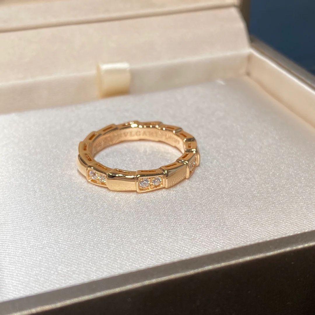 Кольцо Bvlgari - Золото 007