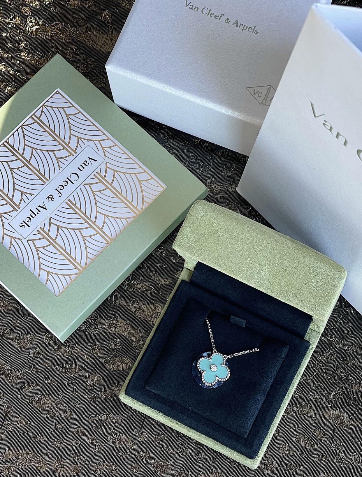 Van Ville - Колье 073