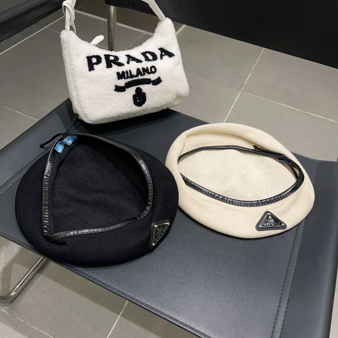 Prada - Вязаный берет - Белый
