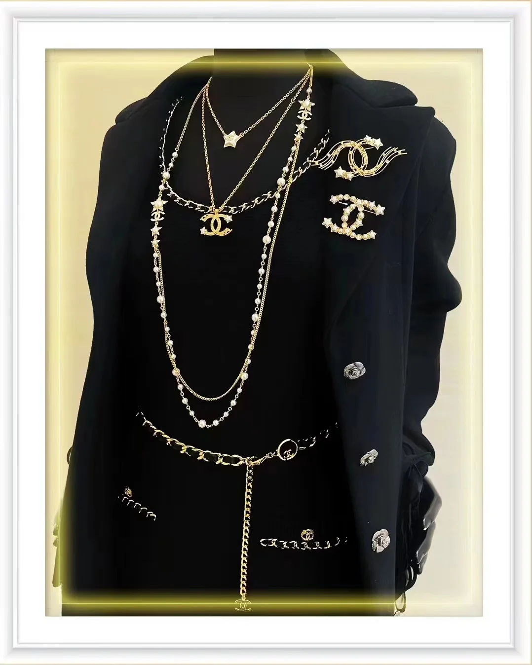 Брошь Chanel 145