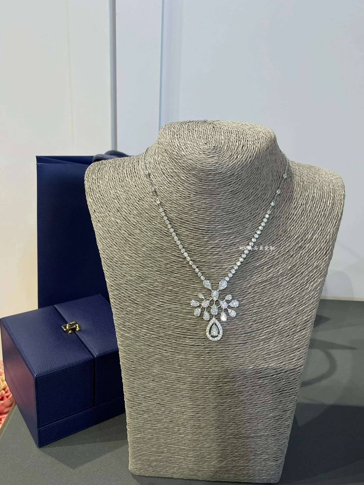 Колье Chaumet 023