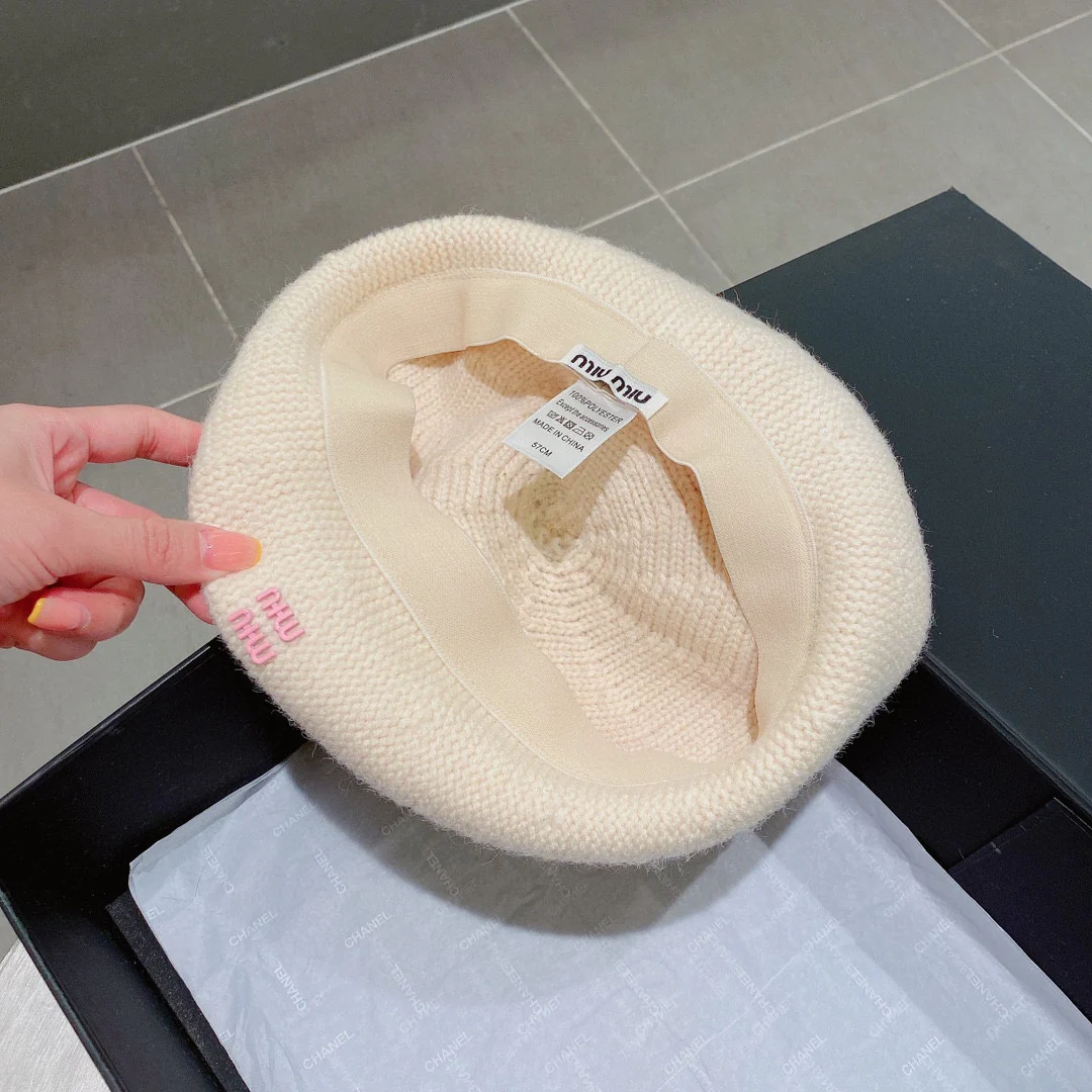 Miu Miu - Берет - Белый - 1