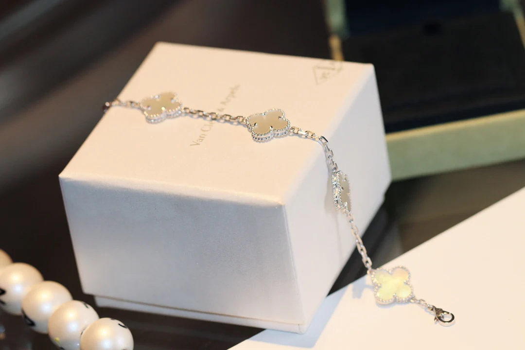 Van Vek - Браслет 080