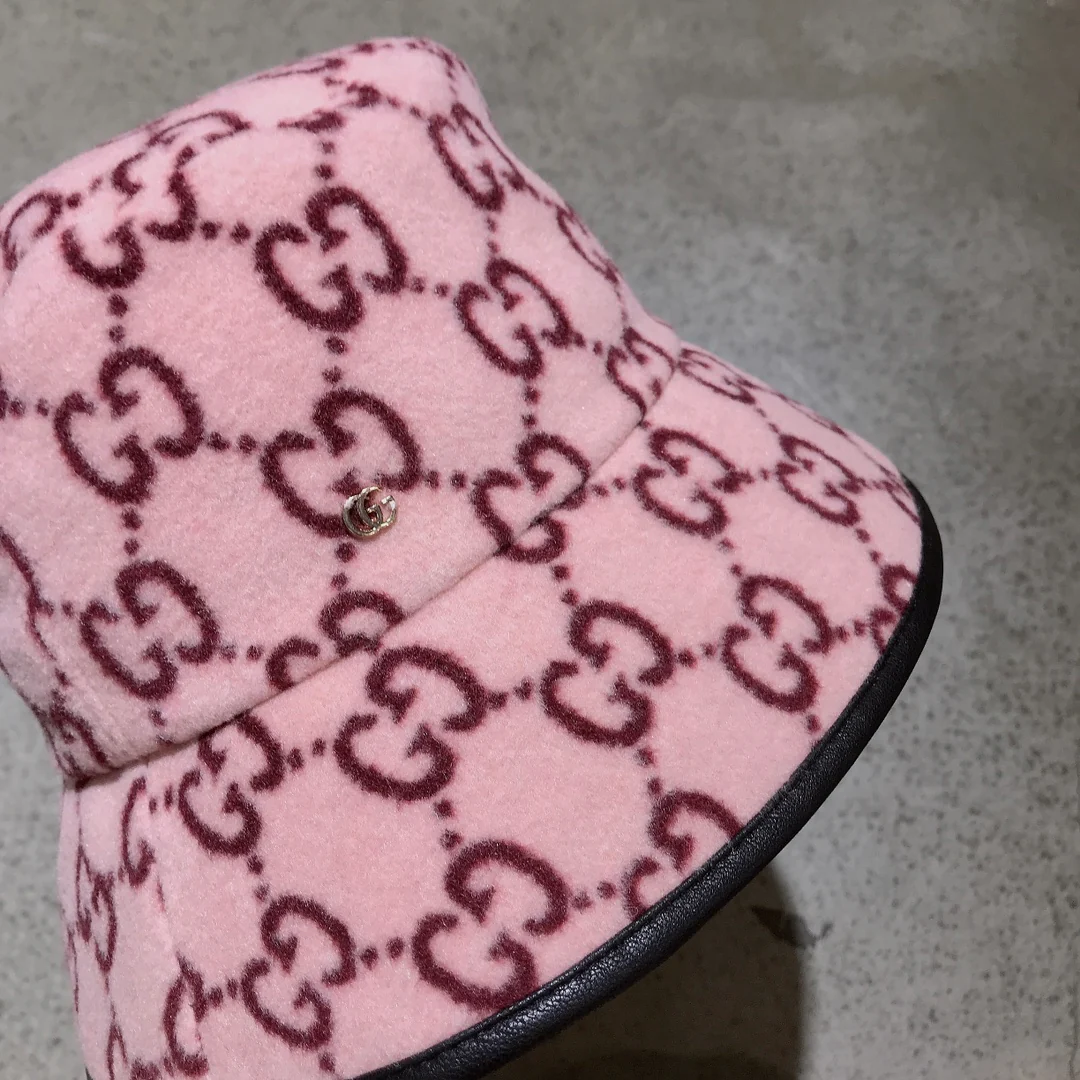 Шерстяная панама Gucci с монограммой - розовая