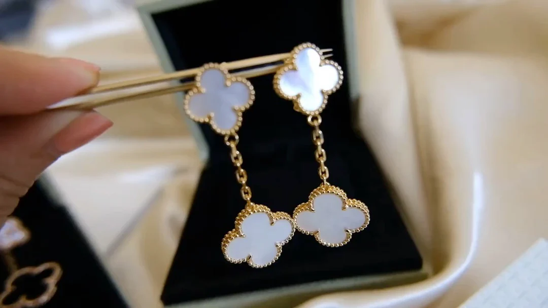 Серьги VCA 075