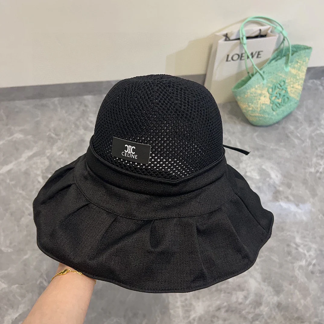 Панама Celine с широкими полями, лоскутное шитье, коллекция весна/лето 2024, черная.