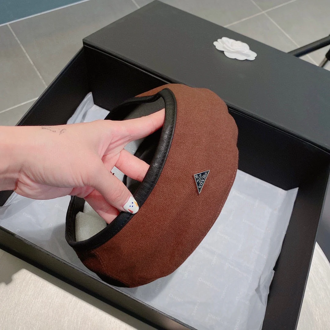 Шерстяной берет Prada, коричневый - 1