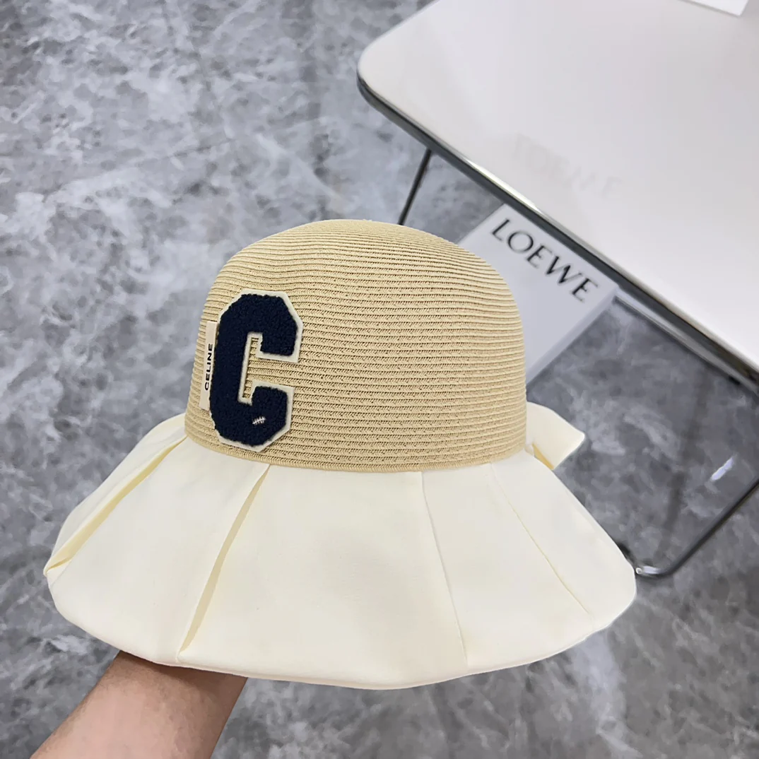 Новая солнцезащитная шляпа Celine 2024 с бантом в стиле пэчворк - белая.