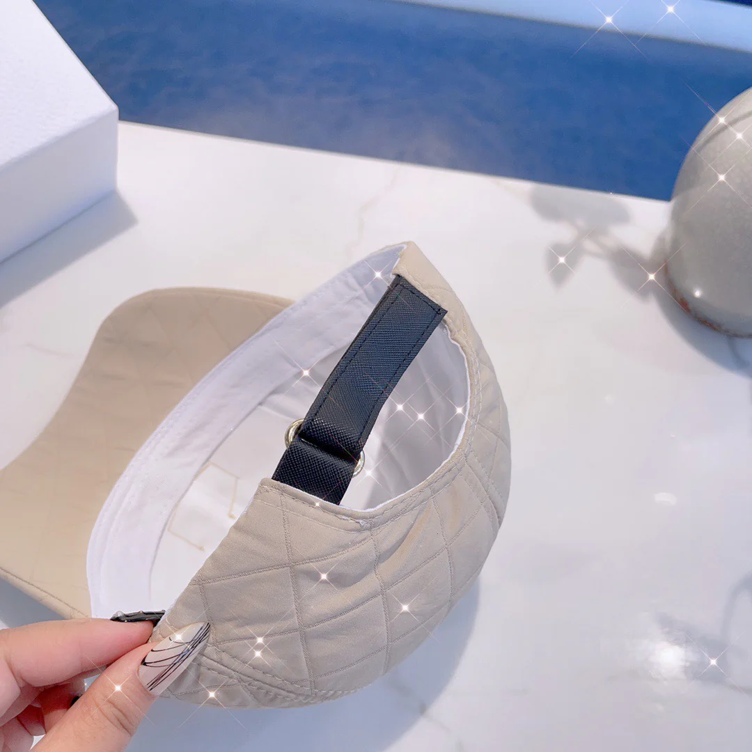 Бейсболка Chanel с ромбовидным узором