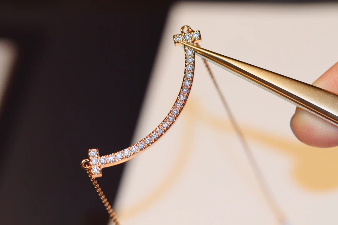 Колье Tiffany 090