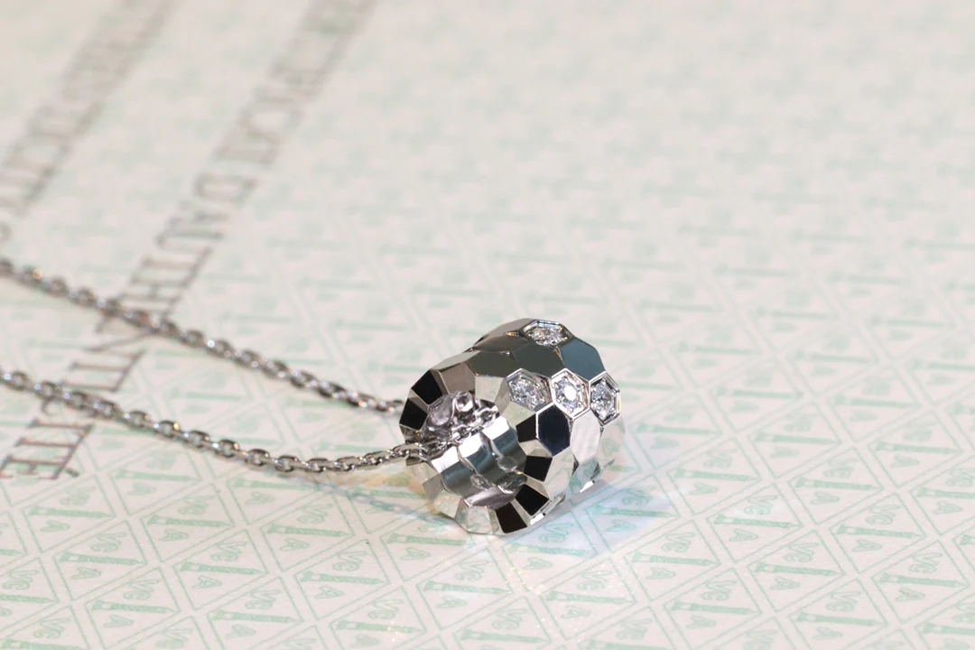 Колье Chaumet 021