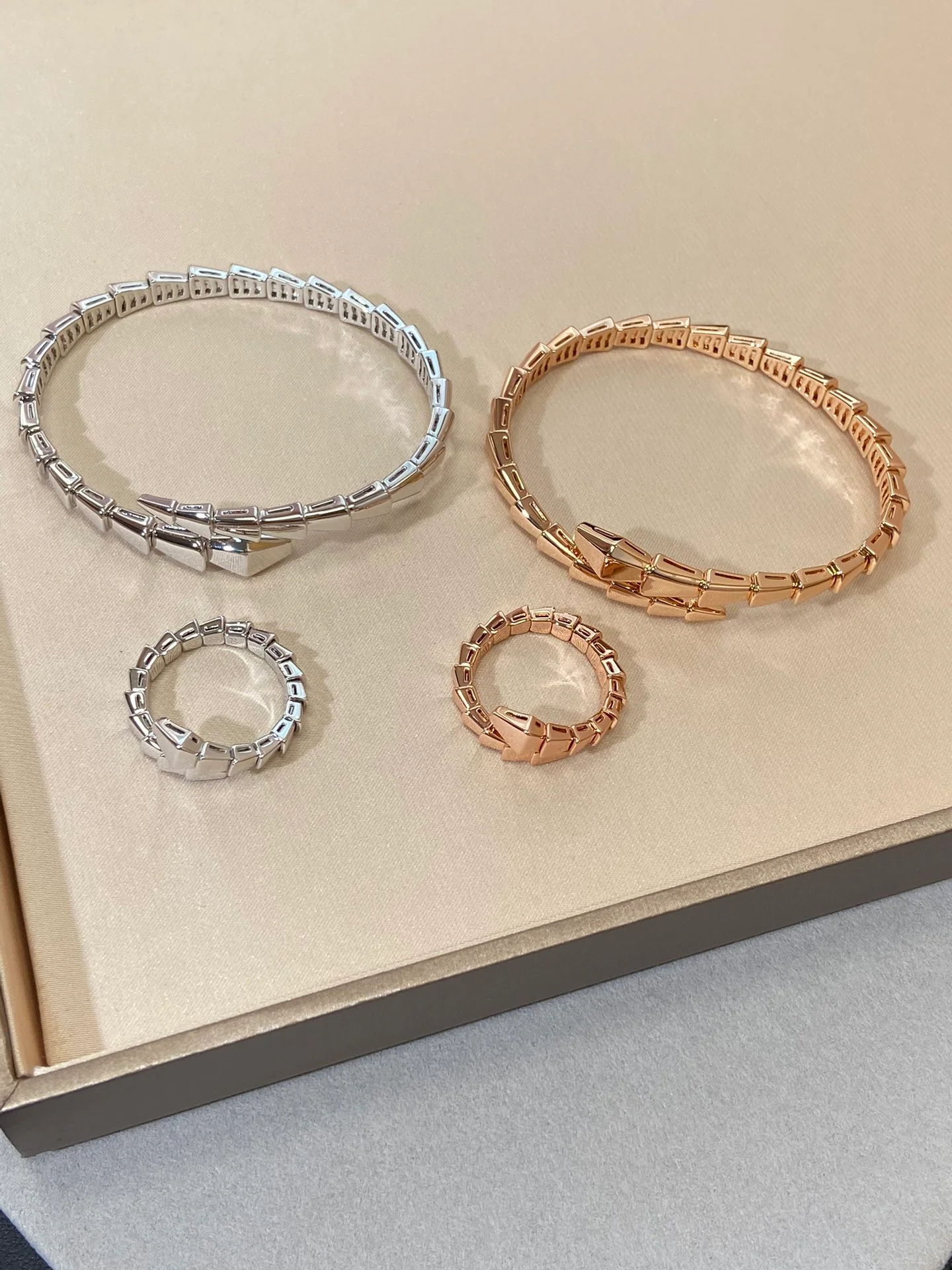 Bvlgari - Браслет 025