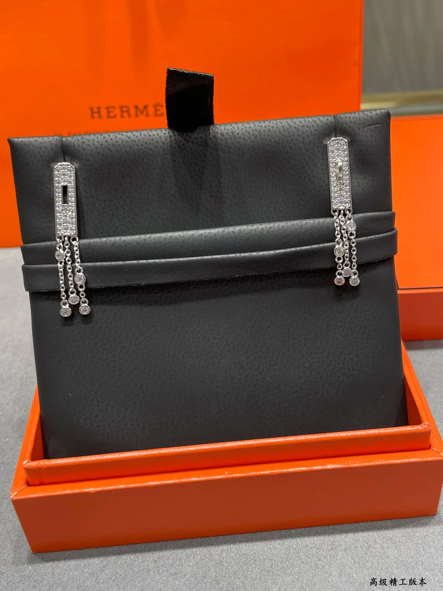 Серьги Hermes 026