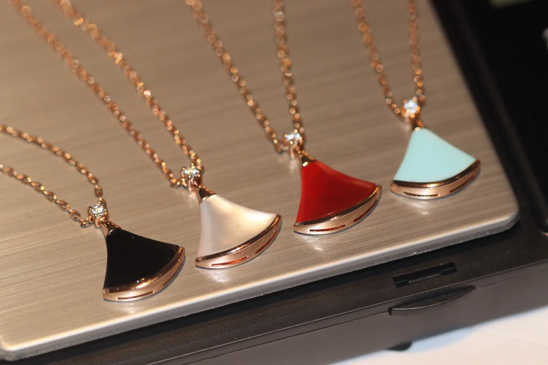 Bvlgari - Колье 074