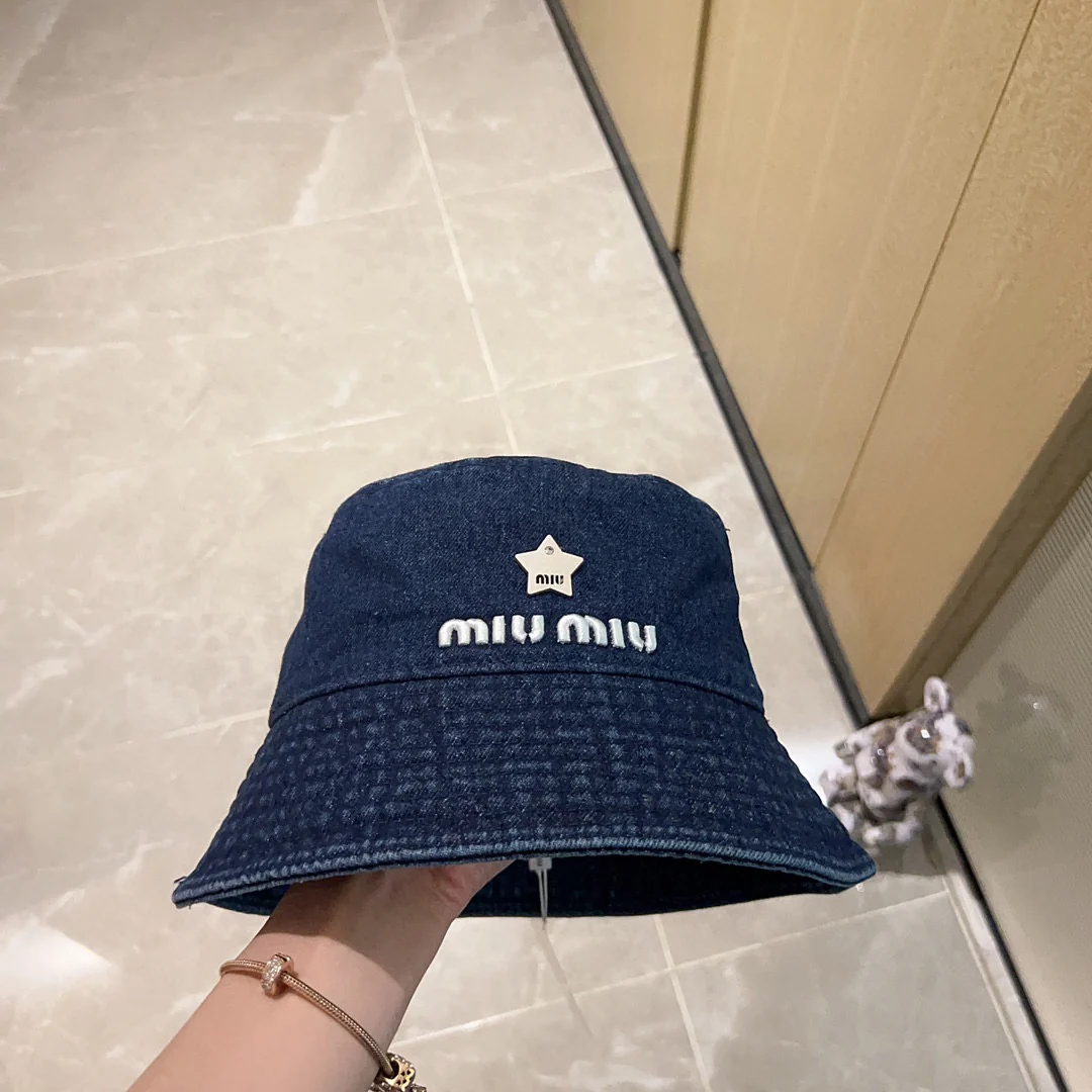 Новинка весны/лета Miu Miu 2023 — Джинсовая панама — Синяя