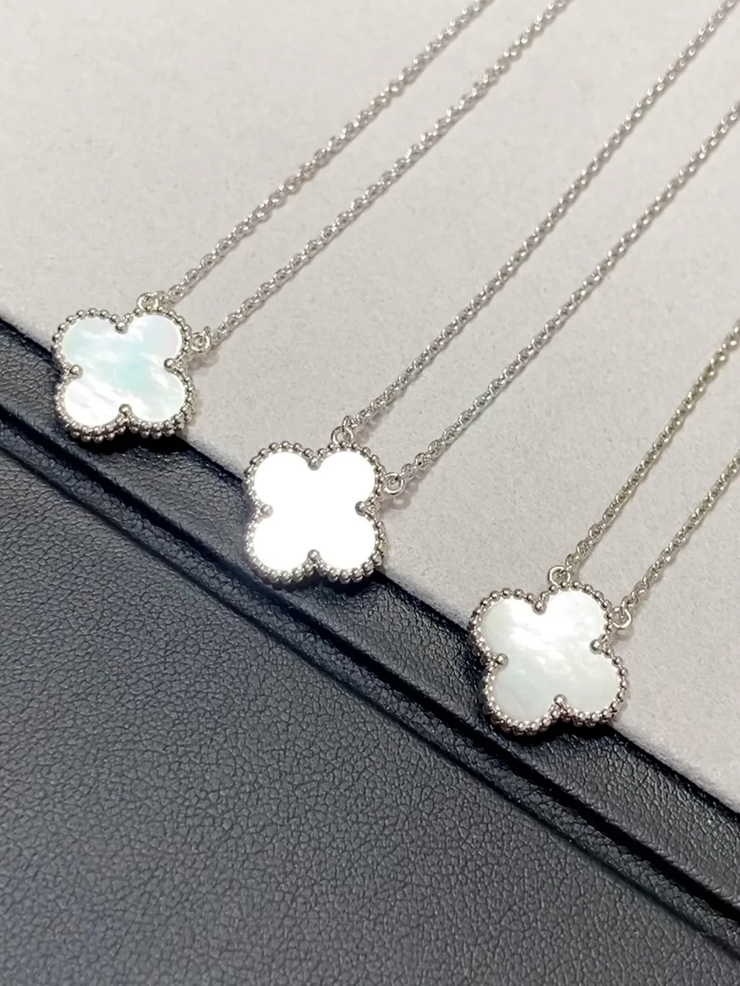 Van Vecchio - Колье 121