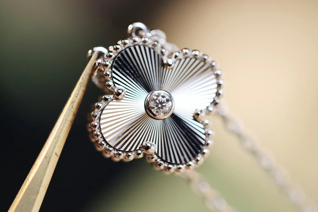 VCA-Ожерелье-11