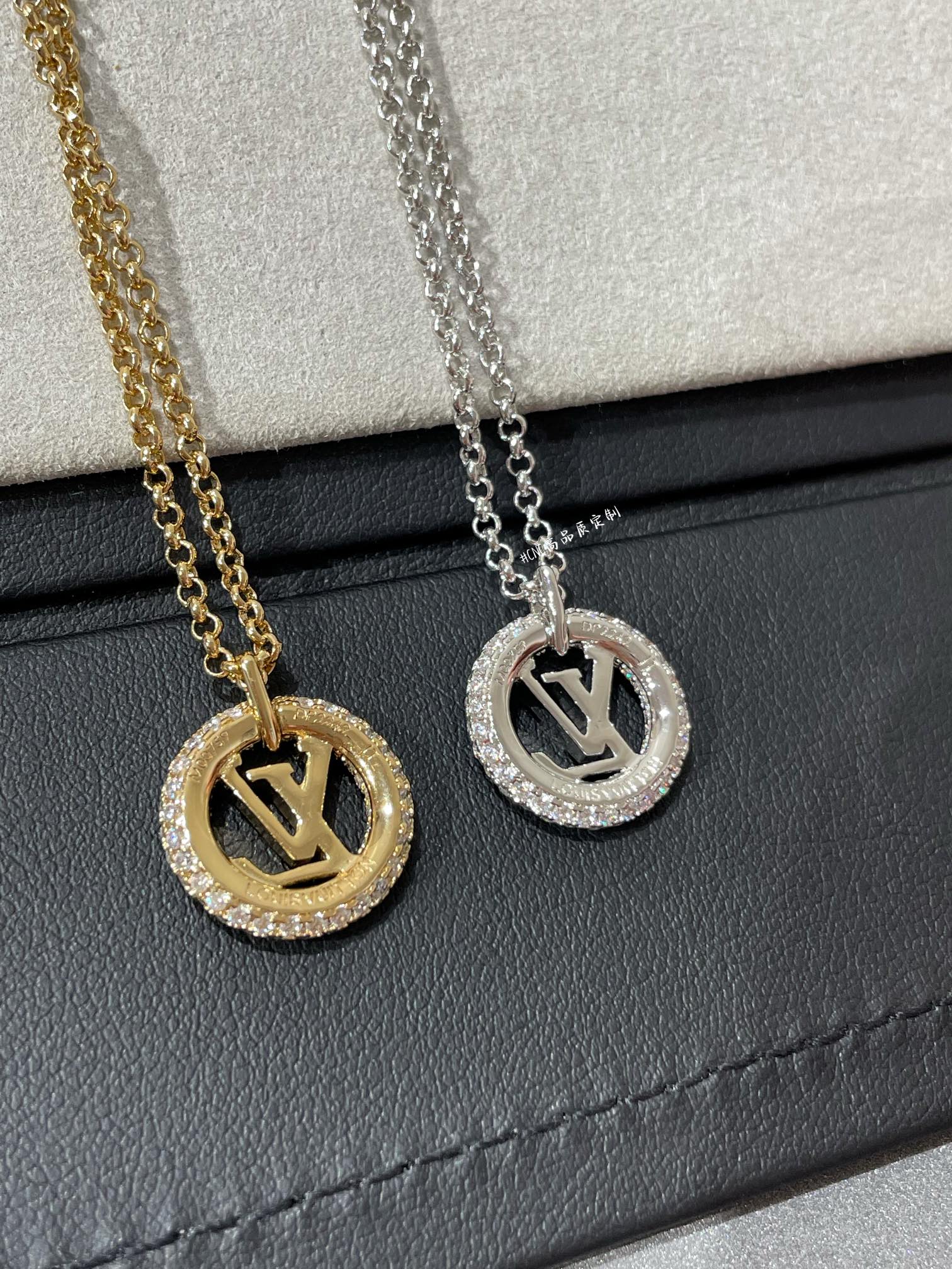 LV - Колье - Золото 014