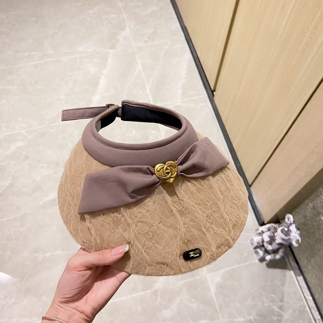 Новинка сезона весна/лето 2023 от Chanel - Худи с бантом - Солнцезащитная шляпа