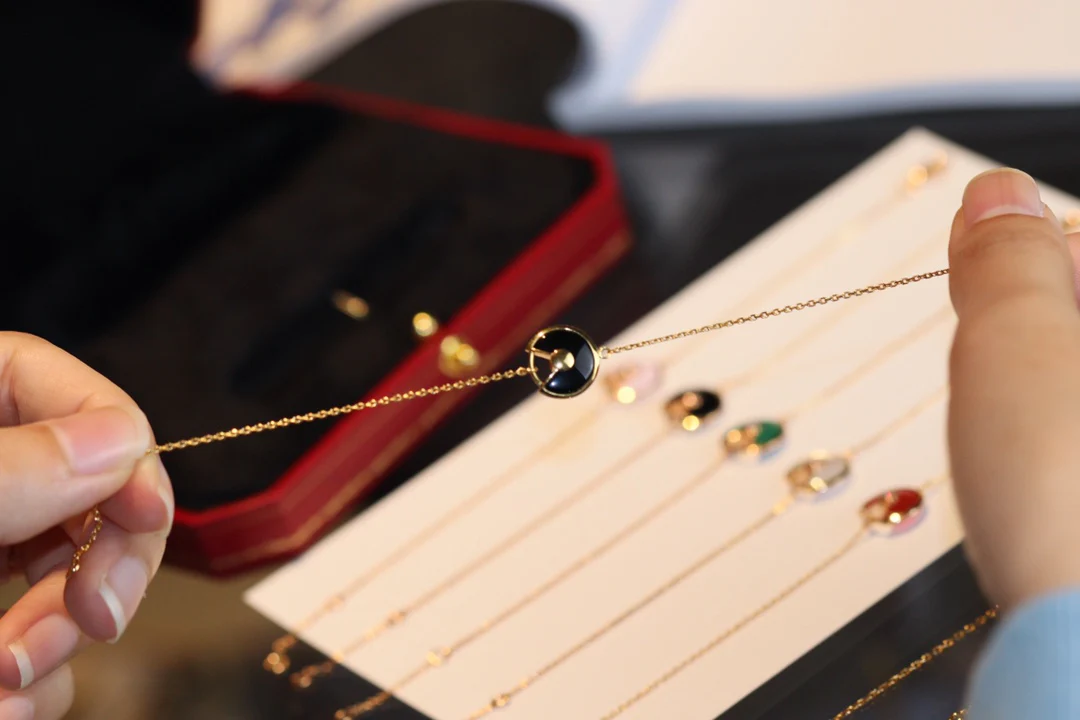 Браслет Cartier-Amulette