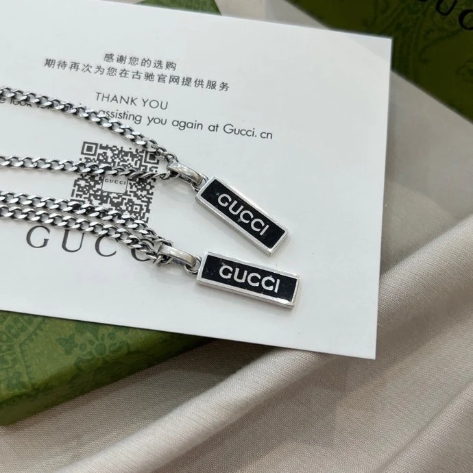 Gucci - Колье 067