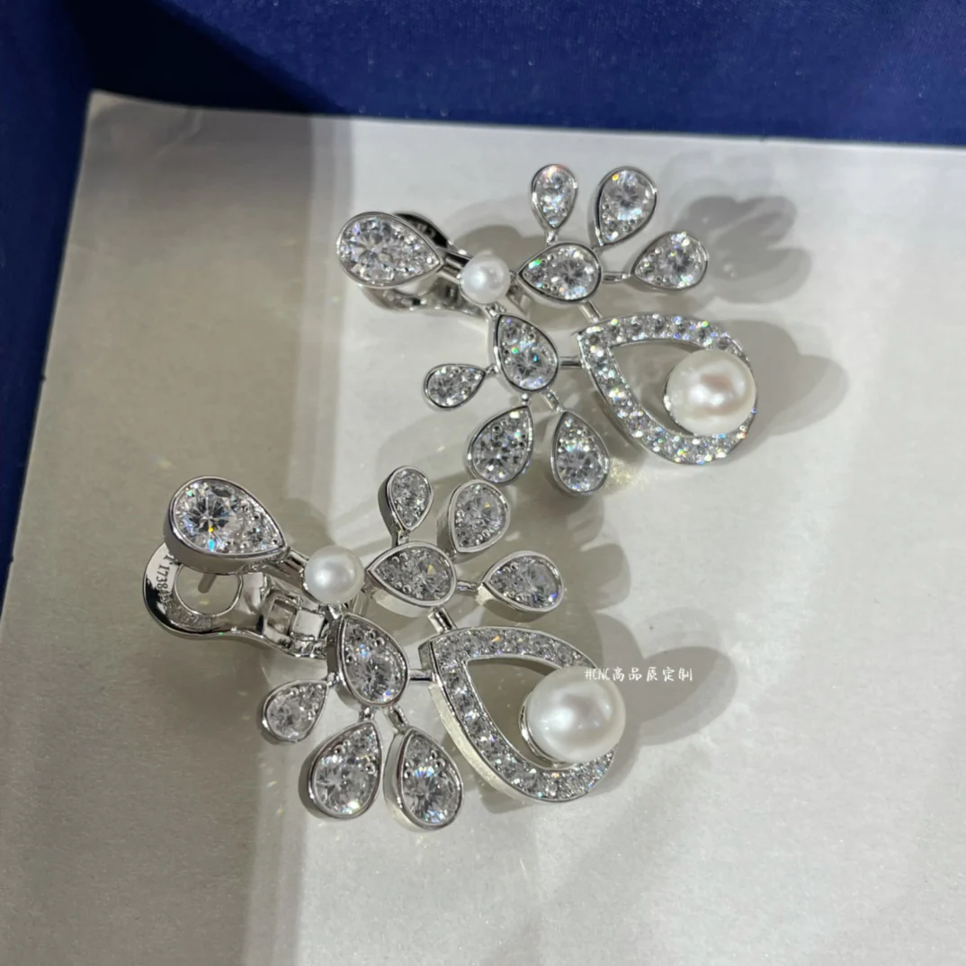 Серьги Chaumet 012