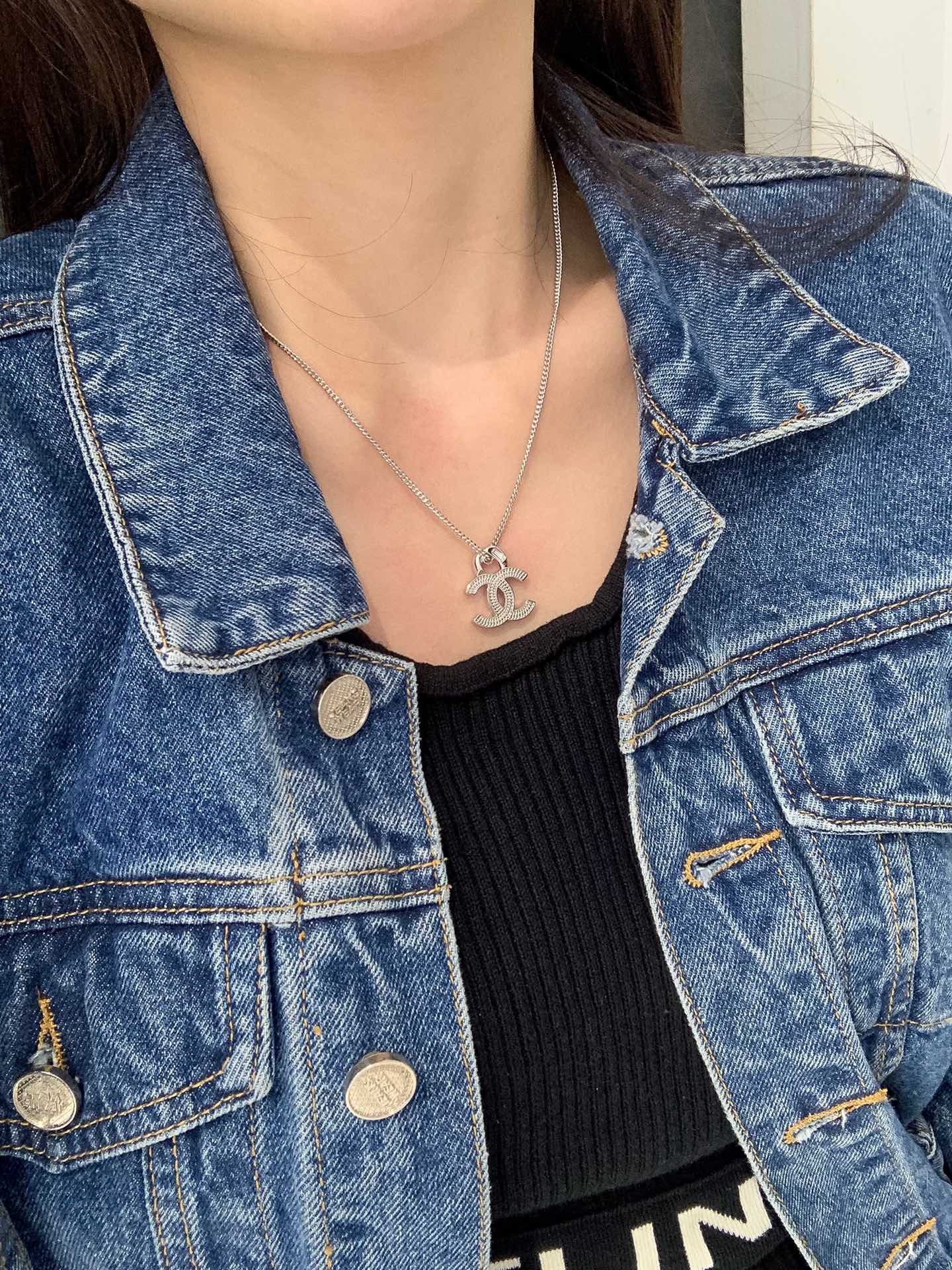 Колье Chanel 367