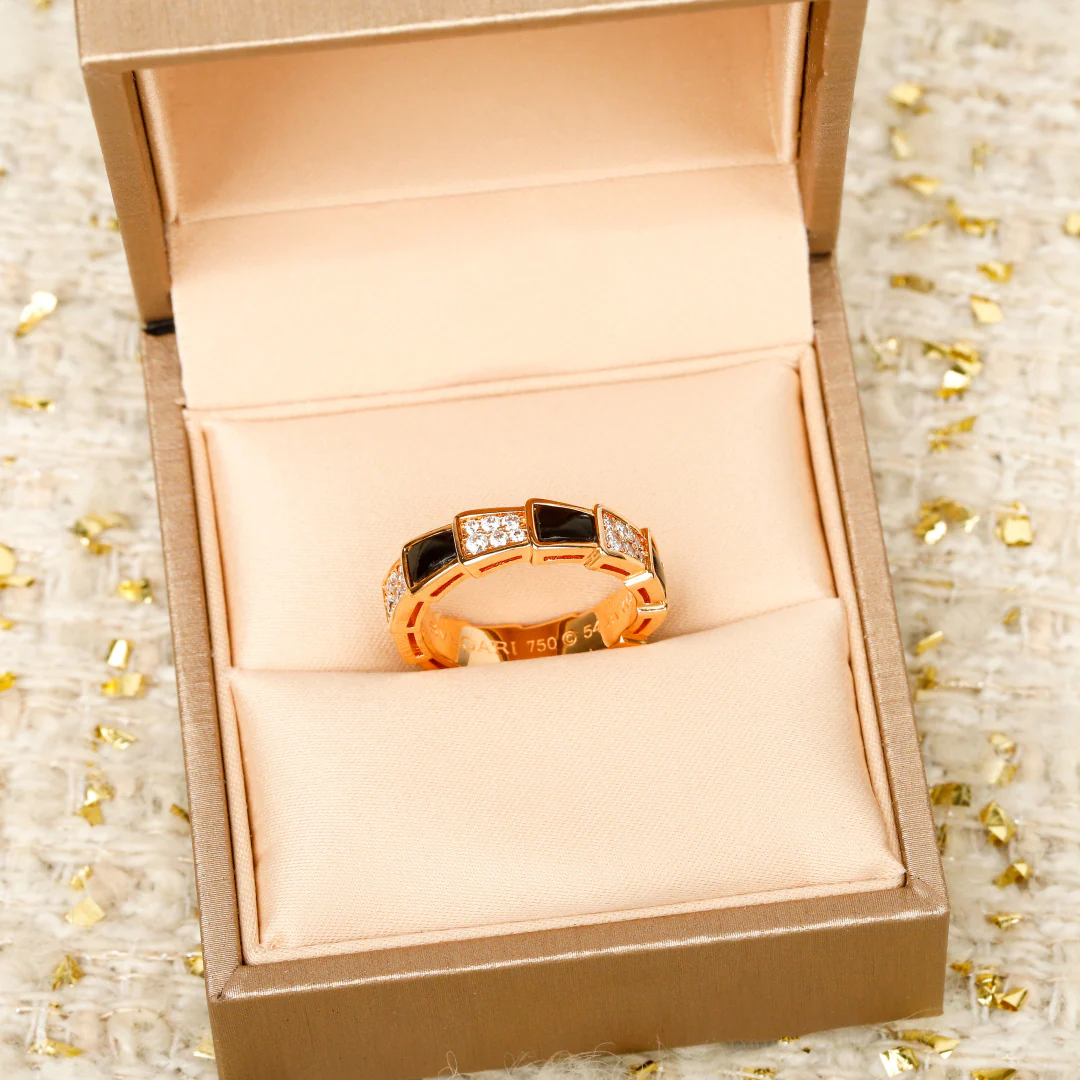 Кольцо Bvlgari 2506011