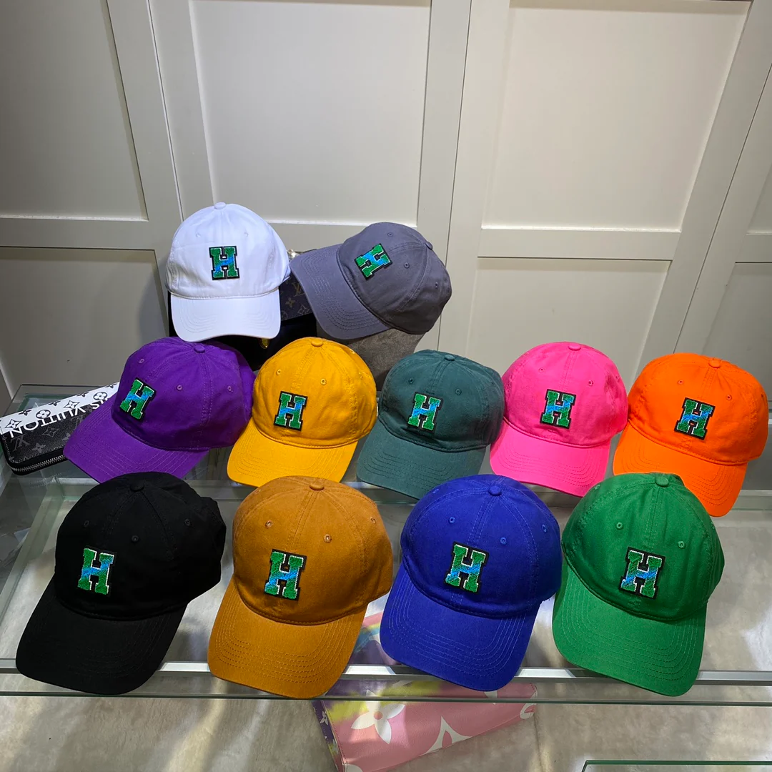 Бейсболка Hermes Limited Edition с принтом