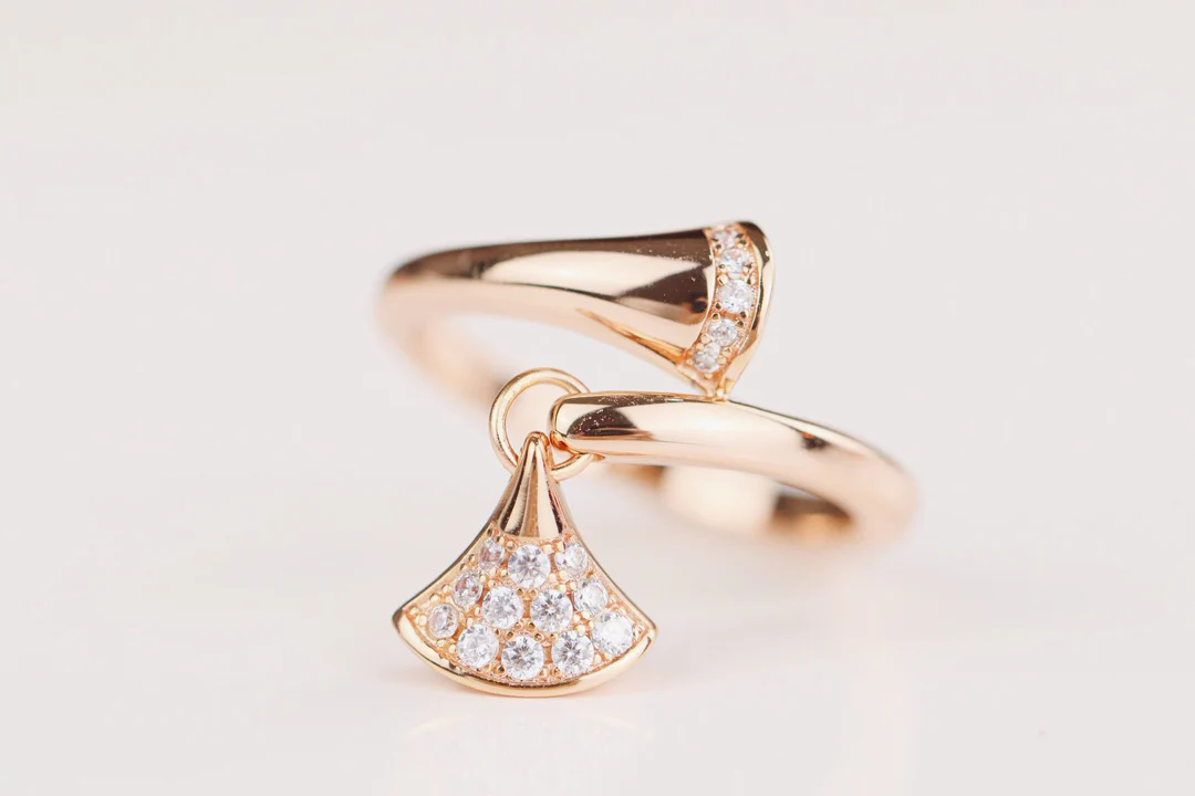 Кольцо Bvlgari - 38