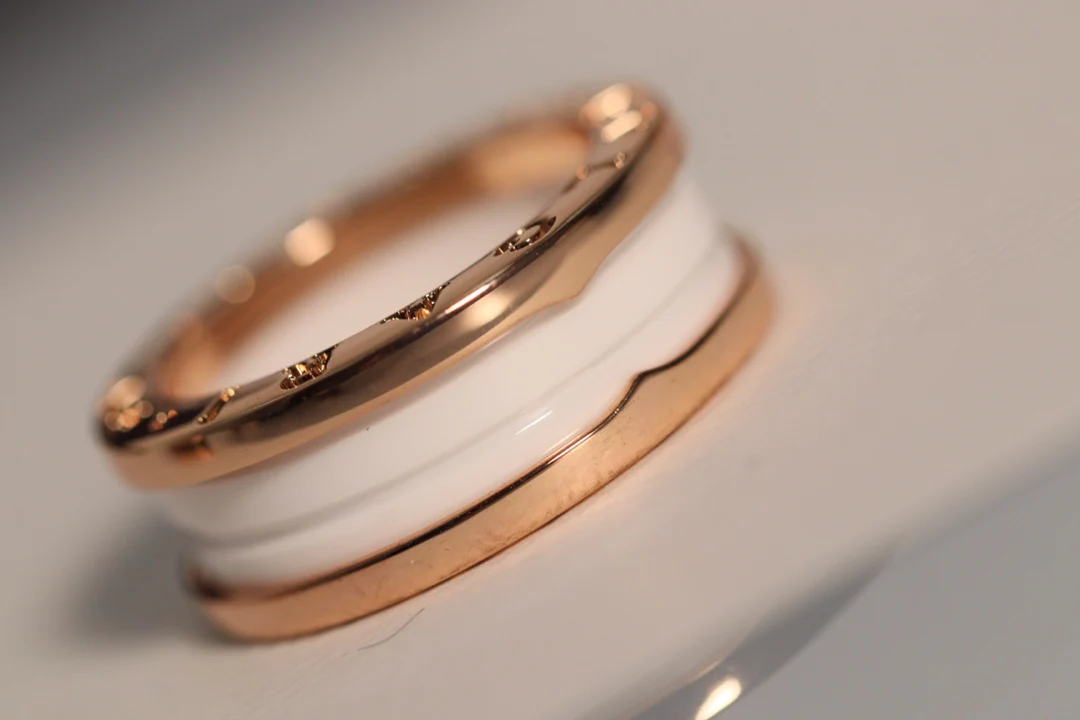 Кольцо Bvlgari 033