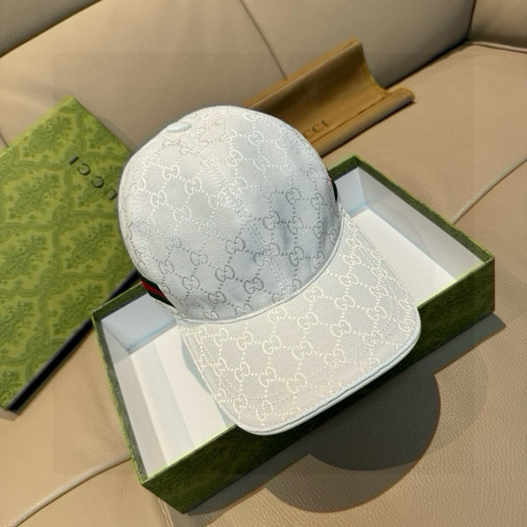 Регулируемая бейсболка Gucci - белая