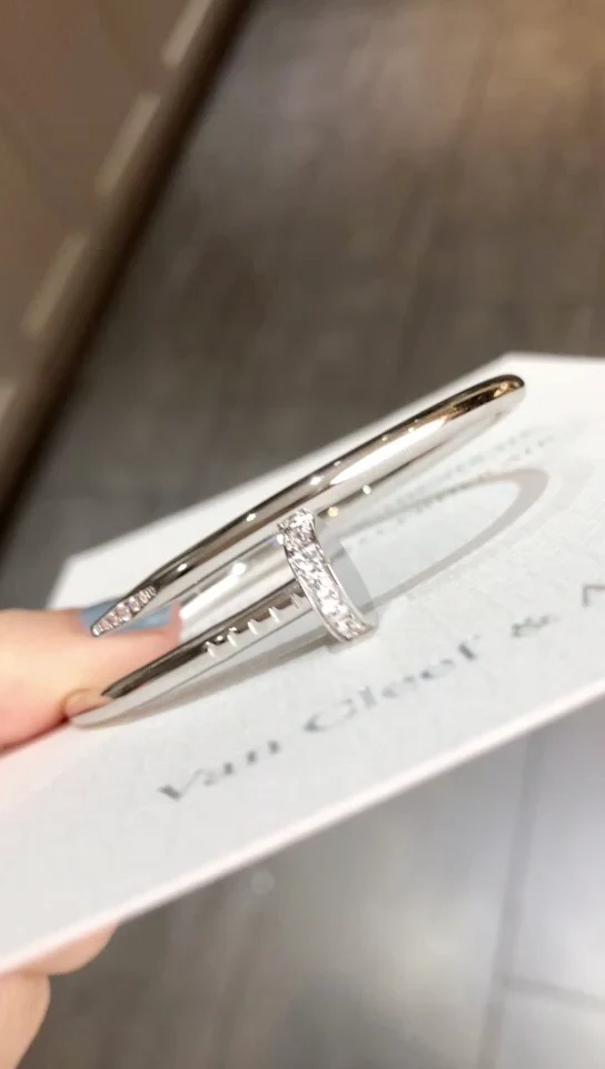 Cartier - Браслет 033